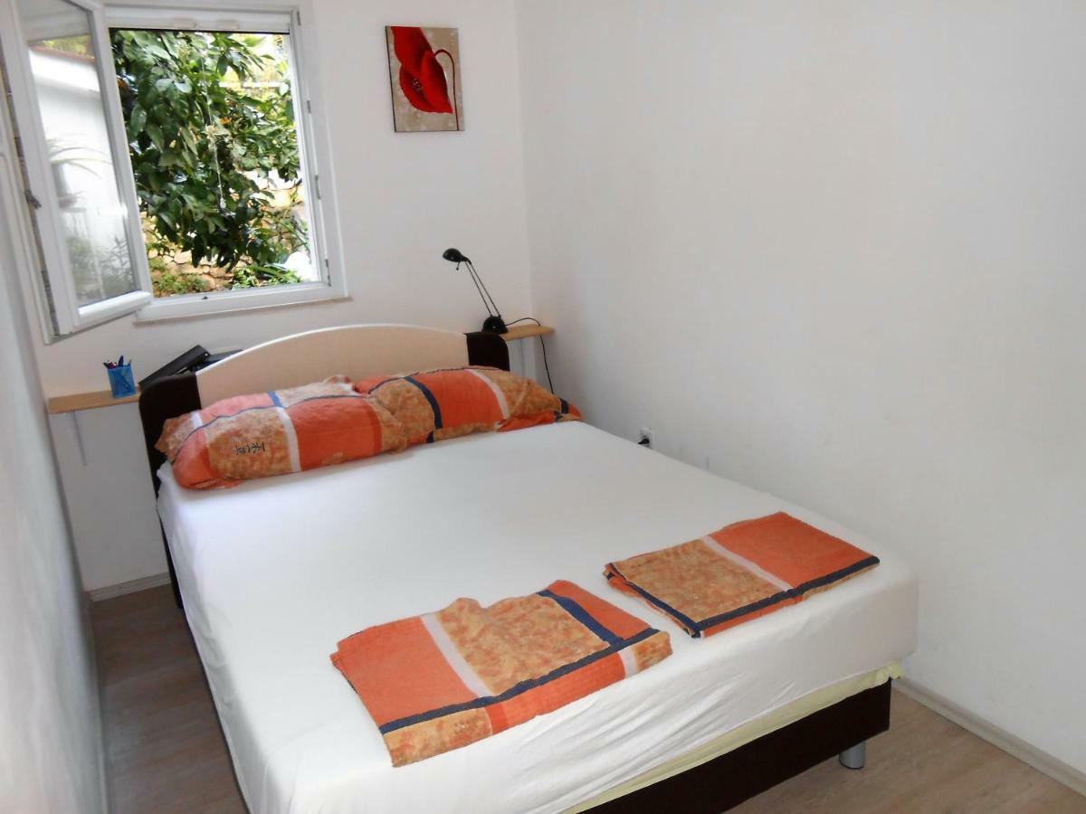 Gogi Apartman Donji Okrug  Exterior foto